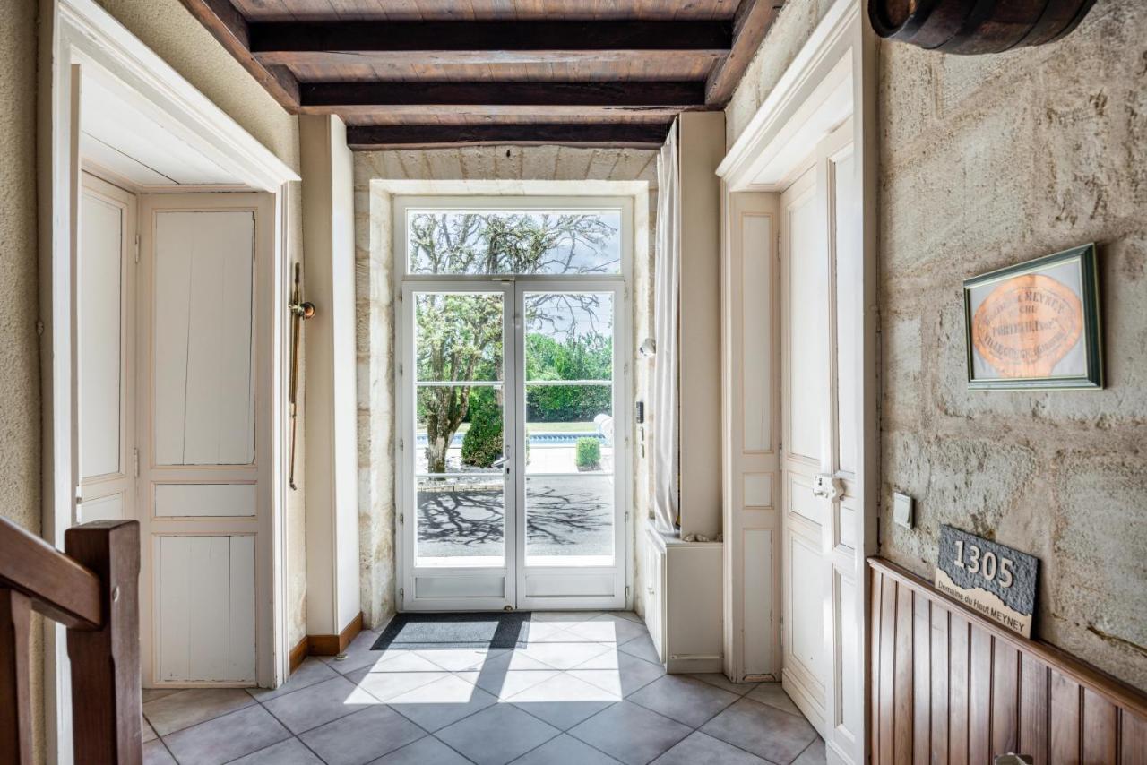 Domaine De Meyney Apartment Villegouge Exterior foto